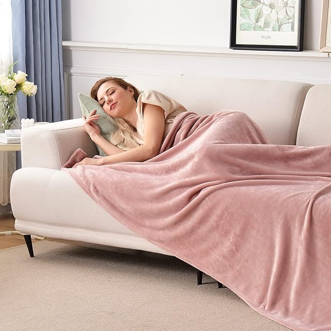 SOCHOW Flannel Fleece Blanket Throw Size, All Season Lightweight Super Soft Cozy Blanket for Bed or Couch, Dusty Pink, 50x60 inches